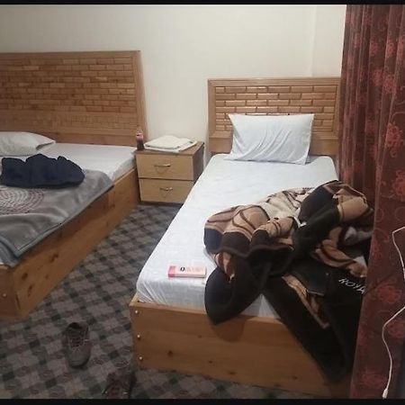 Gateway Hotel Naran Kültér fotó