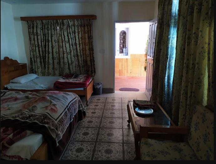 Gateway Hotel Naran Kültér fotó